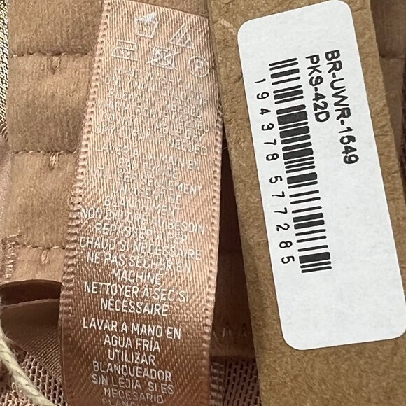 SKIMS Woven Shine Underwire Bra 42D Pink Sand - Picture 9 of 10